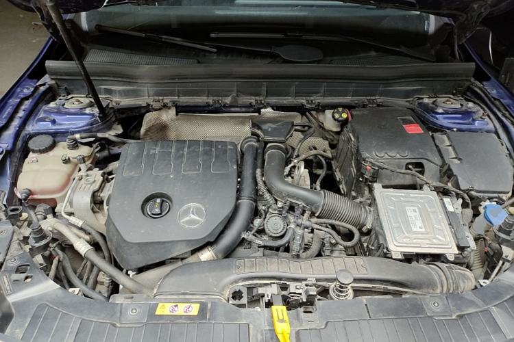 Used Mercedes-Benz GLB 2020 GLB 200 Dynamic Edition Engine Bay