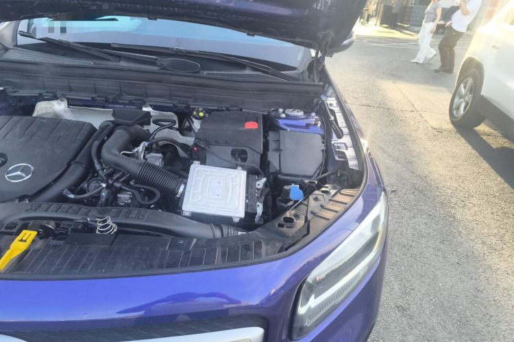 Used Mercedes-Benz GLB 2020 GLB 180 Dynamic Edition Engine Bay Left