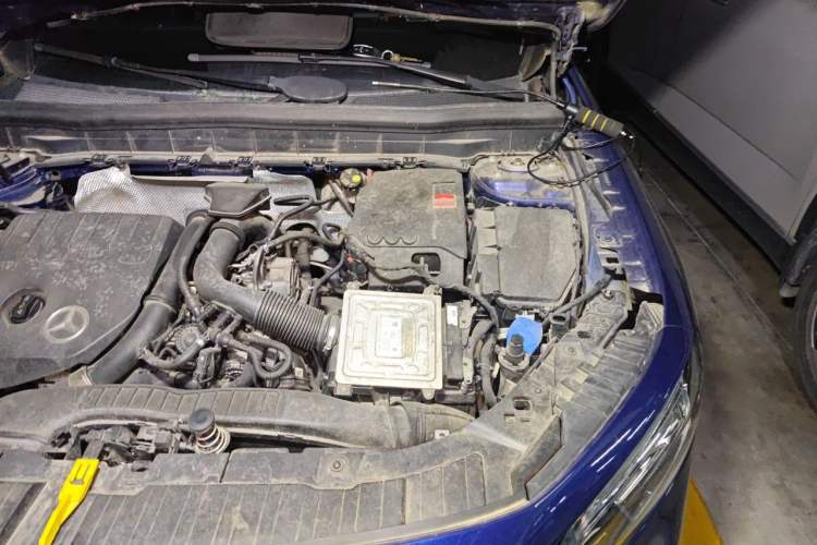 Used Mercedes-Benz GLB 2020 GLB 200 Dynamic Edition Engine Bay Left