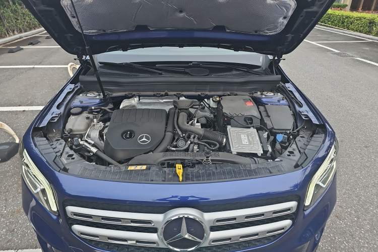 Used Mercedes-Benz GLB 2020 GLB 200 Dynamic Edition Engine Bay