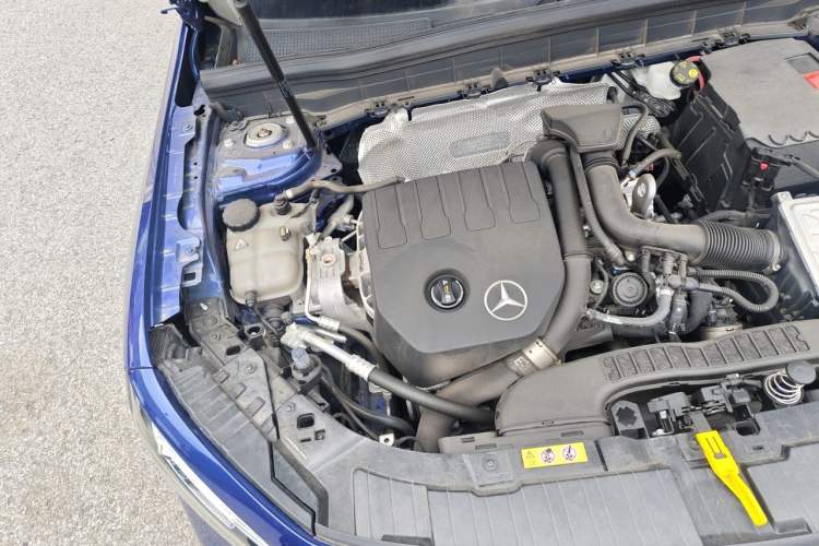 Used Mercedes-Benz GLB 2020 GLB 200 Dynamic Edition Engine Bay Right