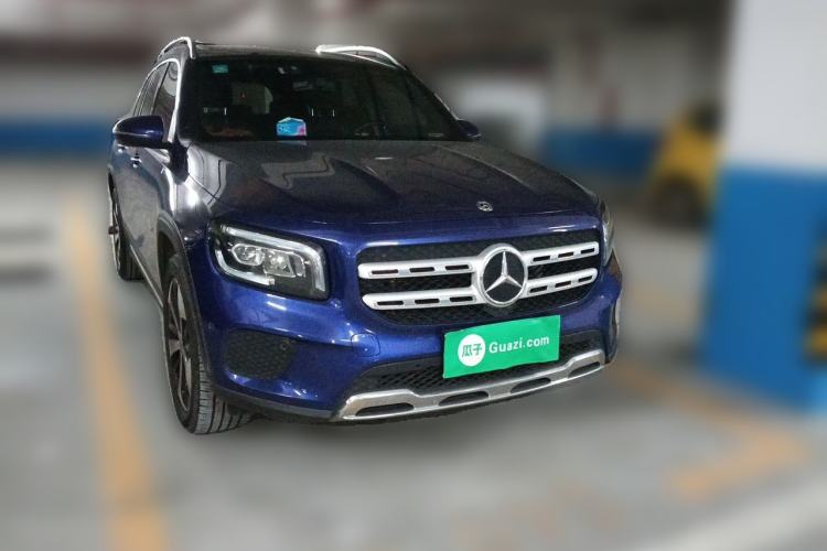 Used Mercedes-Benz GLB 2020 Facelift GLB 200 Fashion Edition Front Right 45 Deg
