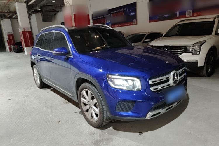Used Mercedes-Benz GLB 2020 Facelift GLB 200 Fashion Edition Front Right 45 Deg