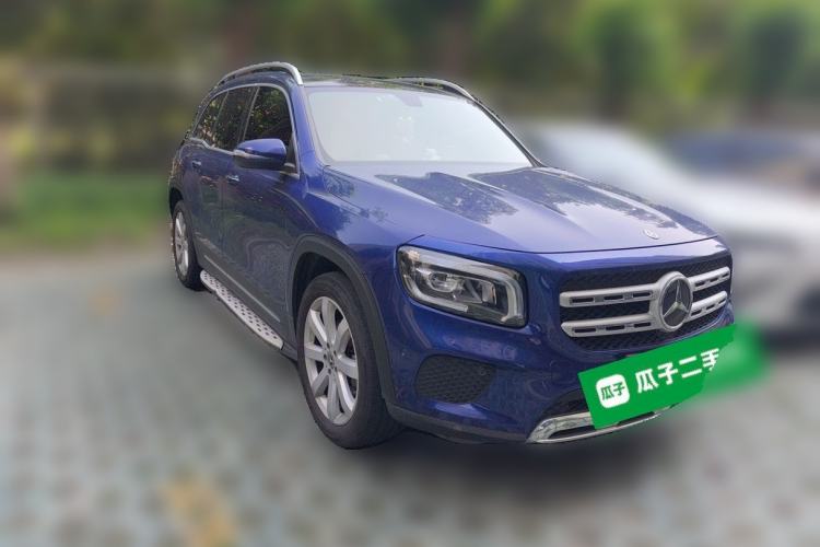 Used Mercedes-Benz GLB 2020 Facelift GLB 200 Fashion Edition Front Right 45 Deg