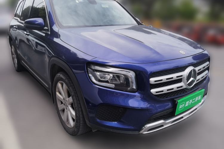 Used Mercedes-Benz GLB 2020 Facelift GLB 200 Fashion Edition Front Right 45 Deg
