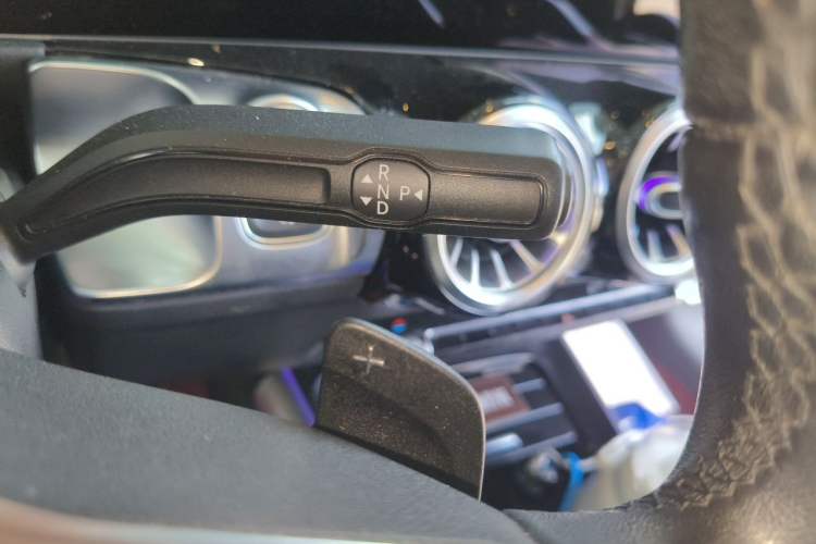 Used Mercedes-Benz GLB 2020 GLB 200 Dynamic Edition Gear Lever