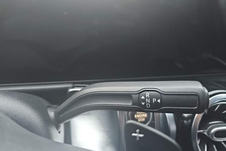 Used Mercedes-Benz GLB 2020 GLB 200 Dynamic Edition Gear Lever