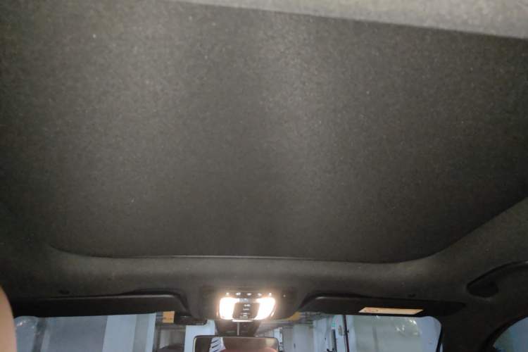 Used Mercedes-Benz GLB 2020 Updated GLB 200 Dynamic Edition Headliner