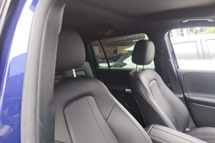 Used Mercedes-Benz GLB 2020 GLB 200 Dynamic Edition Headliner