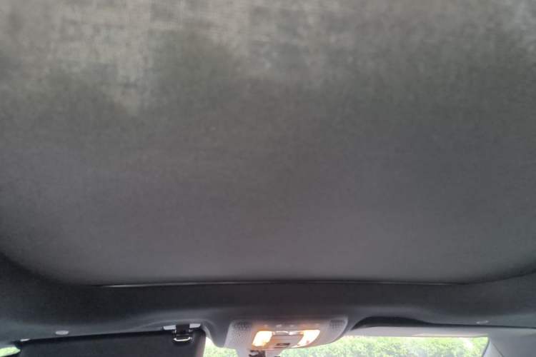 Used Mercedes-Benz GLB 2020 Facelift GLB 200 Fashion Edition Headliner