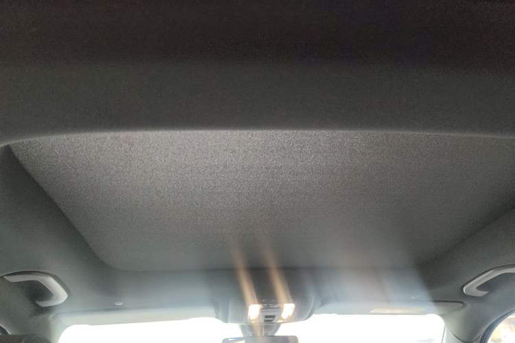 Used Mercedes-Benz GLB 2020 Facelift GLB 200 Fashion Edition Headliner