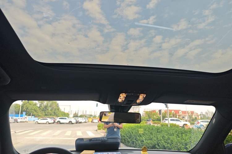 Used Mercedes-Benz GLB 2020 Updated GLB 200 Dynamic Edition Headliner