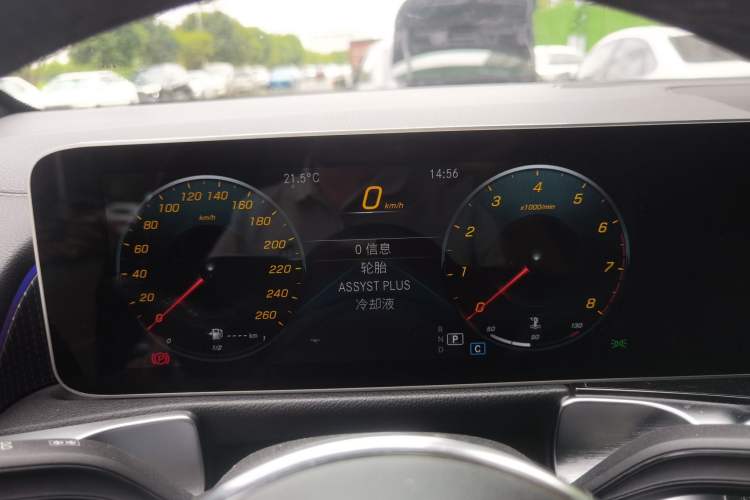 Used Mercedes-Benz GLB 2020 Facelift GLB 200 Fashion Edition Instrument Cluster