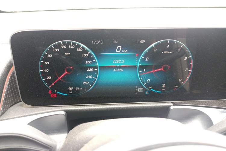 Used Mercedes-Benz GLB 2020 Updated GLB 200 Dynamic Edition Instrument Cluster