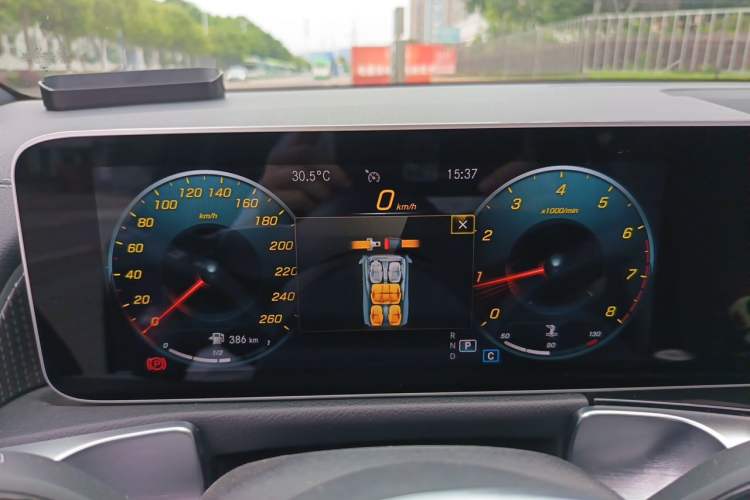 Used Mercedes-Benz GLB 2020 Facelift GLB 200 Fashion Edition Instrument Cluster