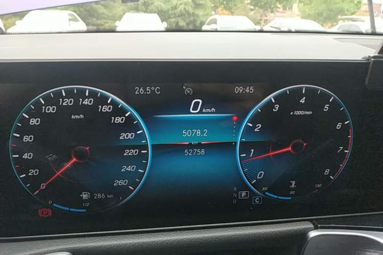 Used Mercedes-Benz GLB 2020 Facelift GLB 200 Fashion Edition Instrument Cluster
