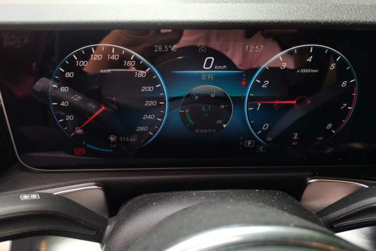 Used Mercedes-Benz GLB 2020 Updated GLB 200 Dynamic Edition Instrument Cluster