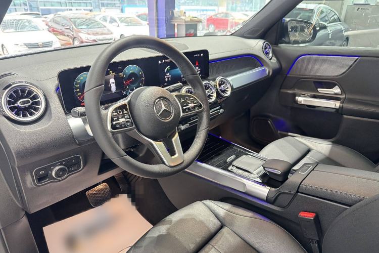 Used Mercedes-Benz GLB 2020 Updated GLB 200 Dynamic Edition Interior 14