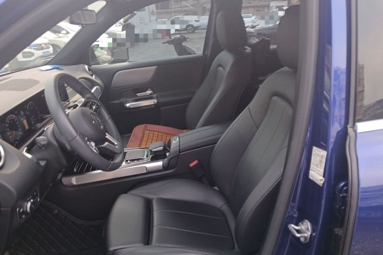Used Mercedes-Benz GLB 2020 GLB 180 Fashion Model Left Front Seat
