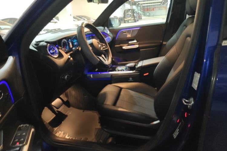 Used Mercedes-Benz GLB 2020 Facelift GLB 200 Fashion Edition Left Front Seat