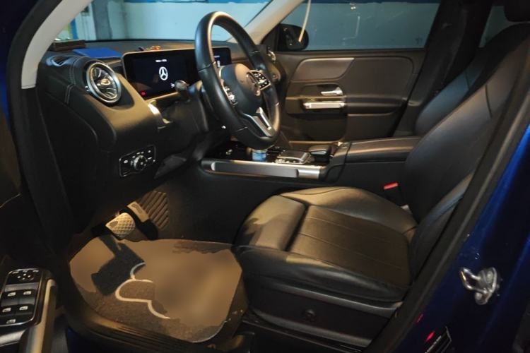 Used Mercedes-Benz GLB 2020 GLB 200 Dynamic Edition Left Front Seat