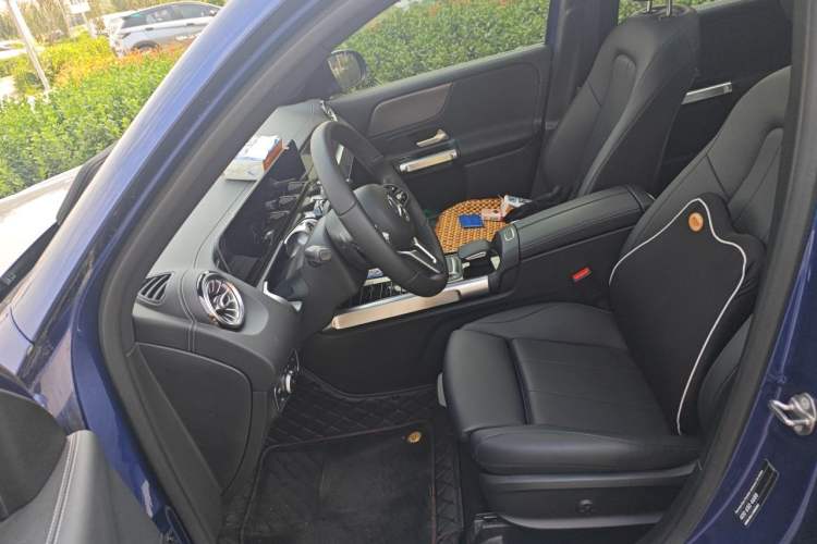 Used Mercedes-Benz GLB 2020 Updated GLB 200 Dynamic Edition Left Front Seat