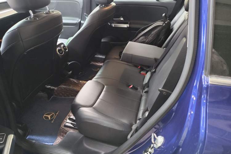 Used Mercedes-Benz GLB 2020 GLB 200 Dynamic Edition Left Rear Seat