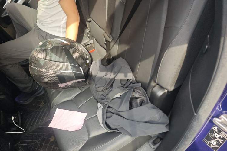 Used Mercedes-Benz GLB 2020 Updated GLB 200 Dynamic Edition Left Rear Seat