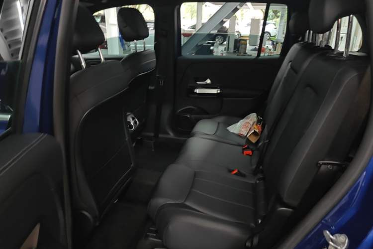 Used Mercedes-Benz GLB 2020 Facelift GLB 200 Fashion Edition Left Rear Seat
