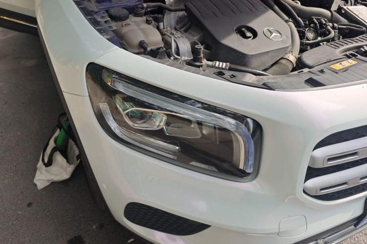 Used Mercedes-Benz GLB 2020 Updated GLB 200 Dynamic Edition Right Front Headlight