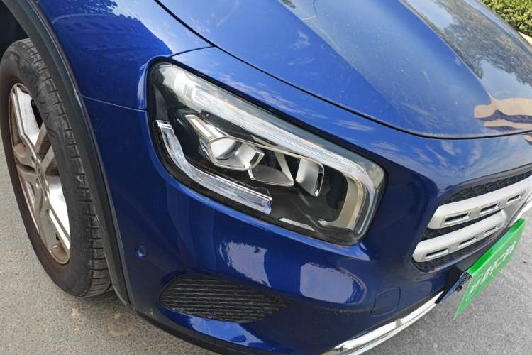 Used Mercedes-Benz GLB 2020 Updated GLB 200 Dynamic Edition Right Front Headlight