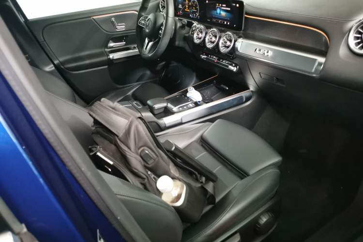 Used Mercedes-Benz GLB 2020 GLB 200 Dynamic Edition Right Front Seat