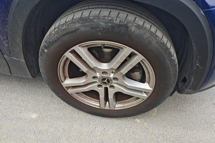Used Mercedes-Benz GLB 2020 Updated GLB 200 Dynamic Edition Right Front Wheel Hub