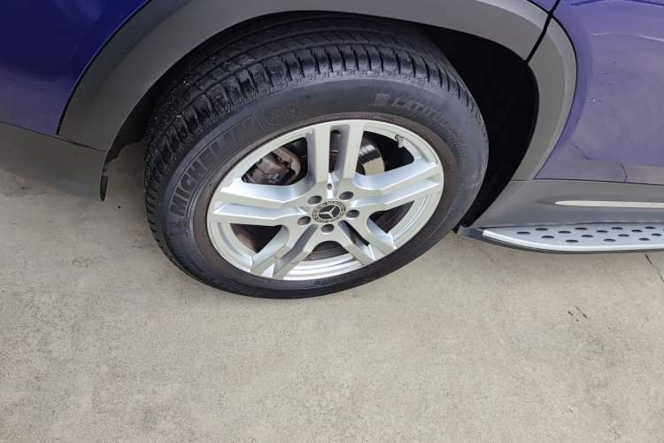 Used Mercedes-Benz GLB 2020 GLB 200 Dynamic Edition Right Rear Wheel Hub