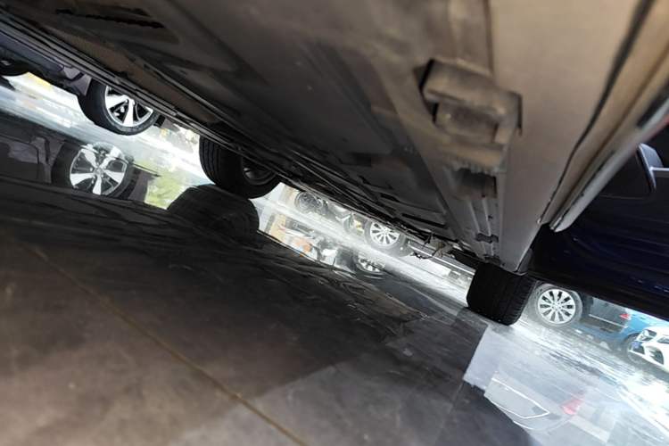 Used Mercedes-Benz GLB 2020 GLB 200 Dynamic Edition Right Side Sill