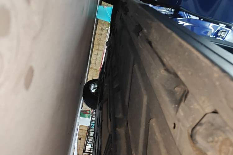 Used Mercedes-Benz GLB 2020 Facelift GLB 200 Fashion Edition Right Side Sill