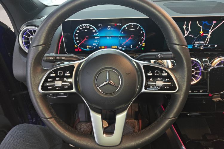 Used Mercedes-Benz GLB 2020 Facelift GLB 200 Fashion Edition Steering Wheel