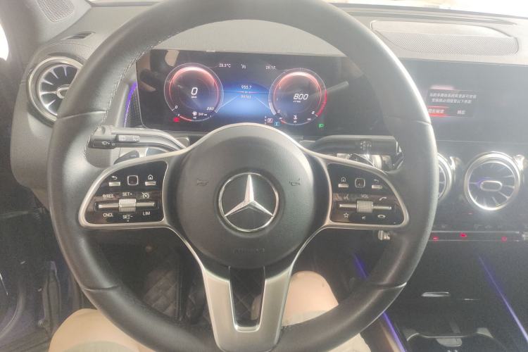 Used Mercedes-Benz GLB 2020 GLB 200 Stylish Edition Steering Wheel