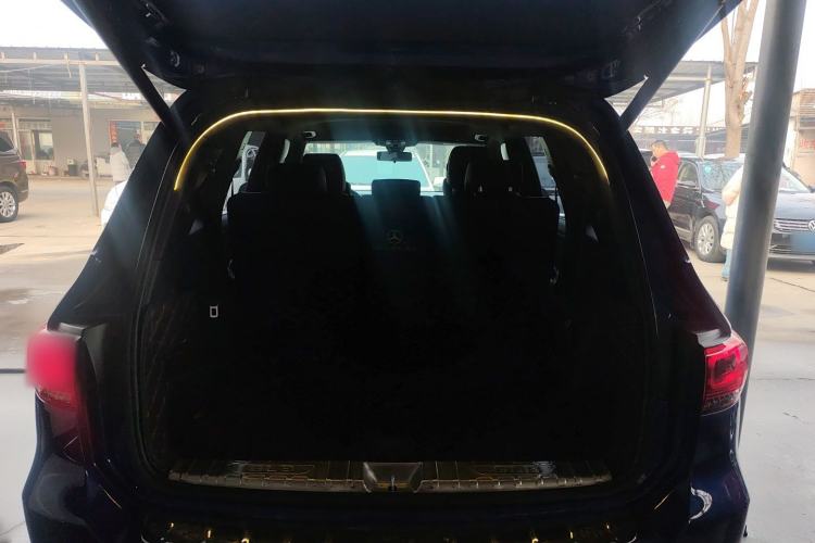 Used Mercedes-Benz GLB 2020 Facelift GLB 200 Fashion Edition Trunk