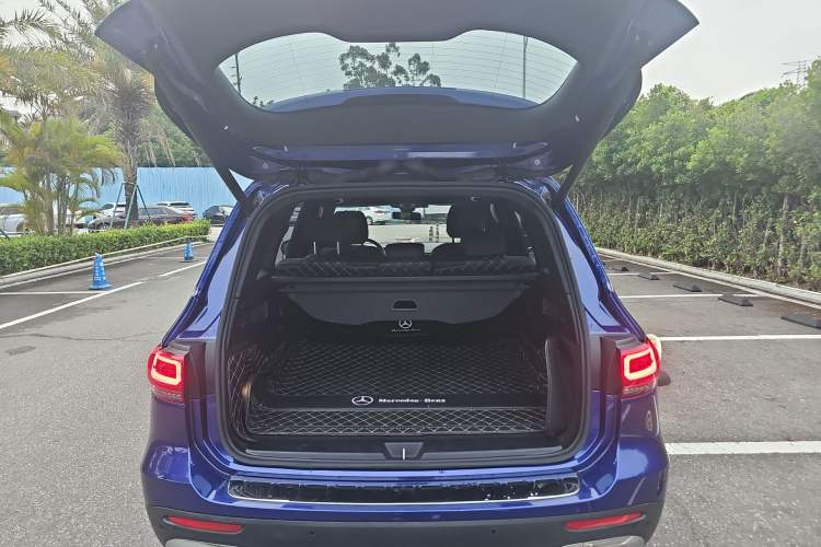Used Mercedes-Benz GLB 2020 GLB 200 Dynamic Edition Trunk