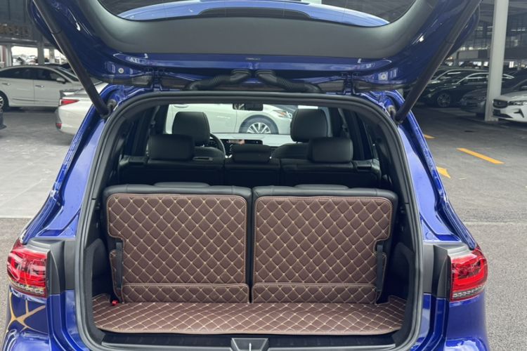 Used Mercedes-Benz GLB 2020 Facelift GLB 200 Fashion Edition Trunk