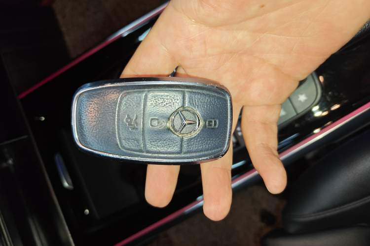 Used Mercedes-Benz GLB 2020 Facelift GLB 200 Fashion Edition Vehicle Key