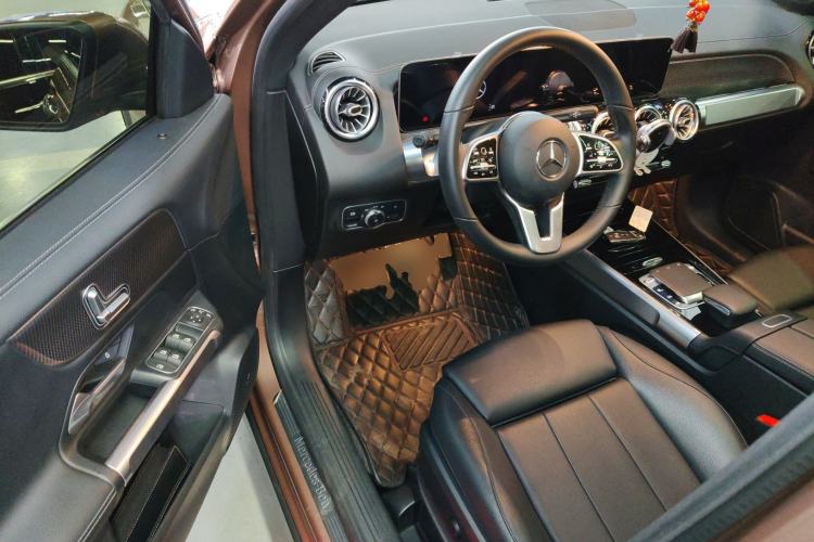 Used Mercedes-Benz GLB 2020 GLB 200 Stylish Edition Driver Seat