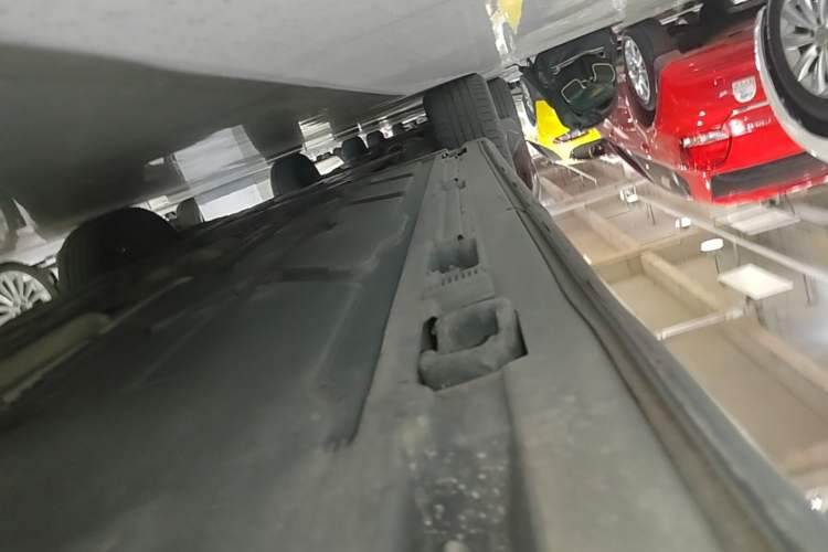 Used Mercedes-Benz GLB 2020 GLB 200 Stylish Edition Left Side Sill