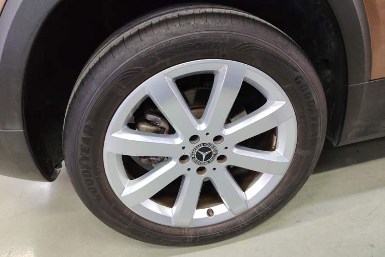 Used Mercedes-Benz GLB 2020 GLB 200 Stylish Edition Right Rear Wheel Hub