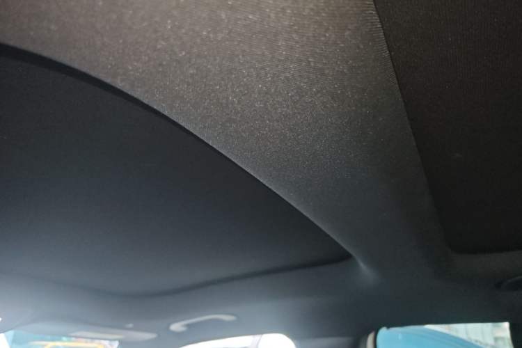 Used Mercedes-Benz GLB 2020 Facelift GLB 200 Fashion Edition Headliner