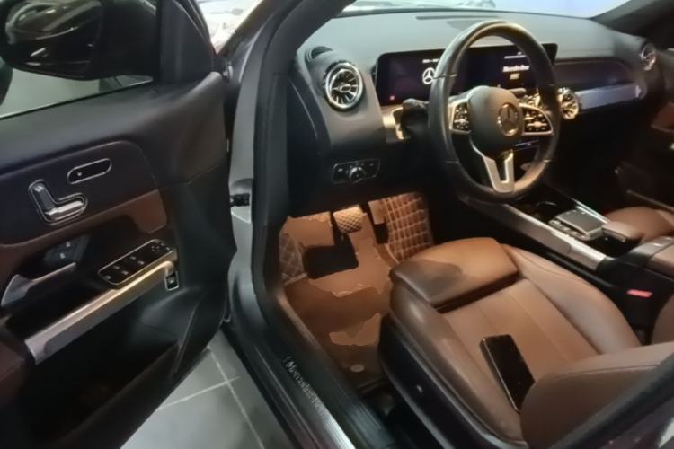 Used Mercedes-Benz GLB 2020 Facelift GLB 200 Fashion Edition Driver Seat