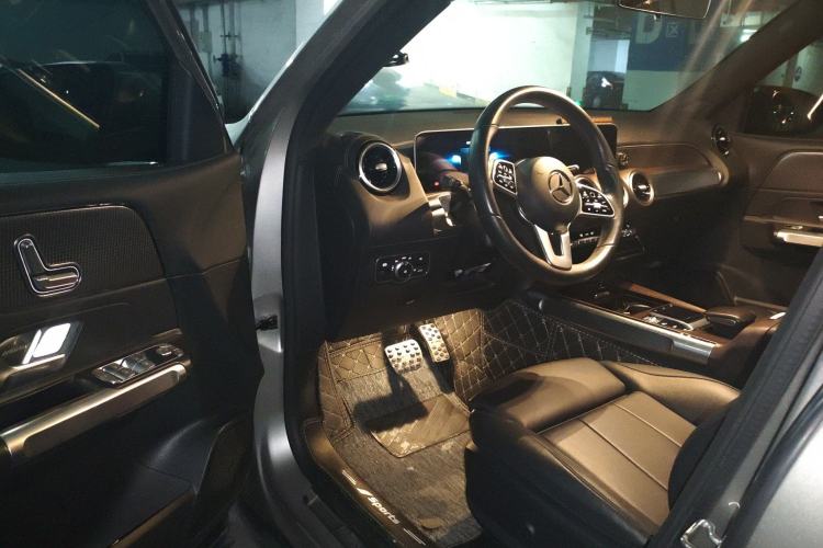 Used Mercedes-Benz GLB 2020 GLB 200 Dynamic Edition Driver Seat
