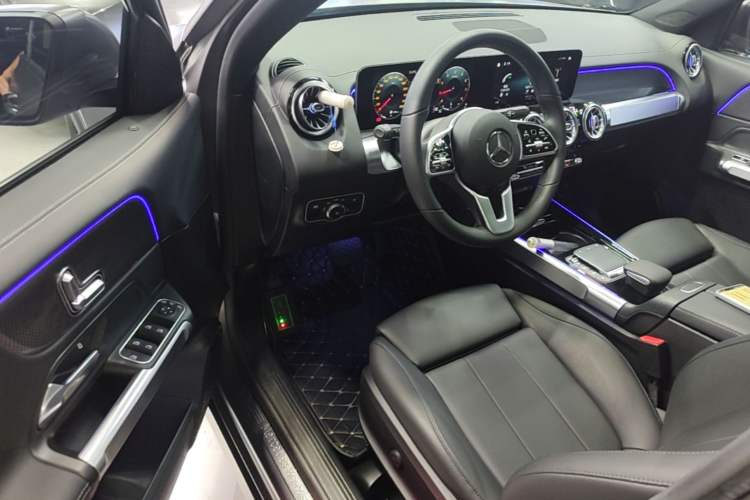 Used Mercedes-Benz GLB 2020 Updated GLB 200 Dynamic Edition Driver Seat