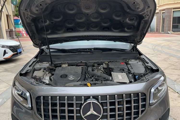 Used Mercedes-Benz GLB 2020 Facelift GLB 200 Fashion Edition Engine Bay